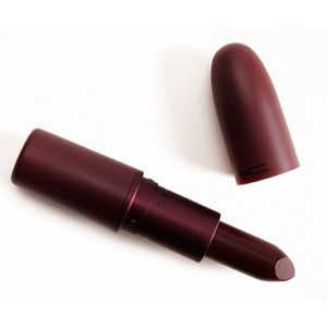 Mac Cosmetics x Giambattista Valli Lipstick in Eugenie